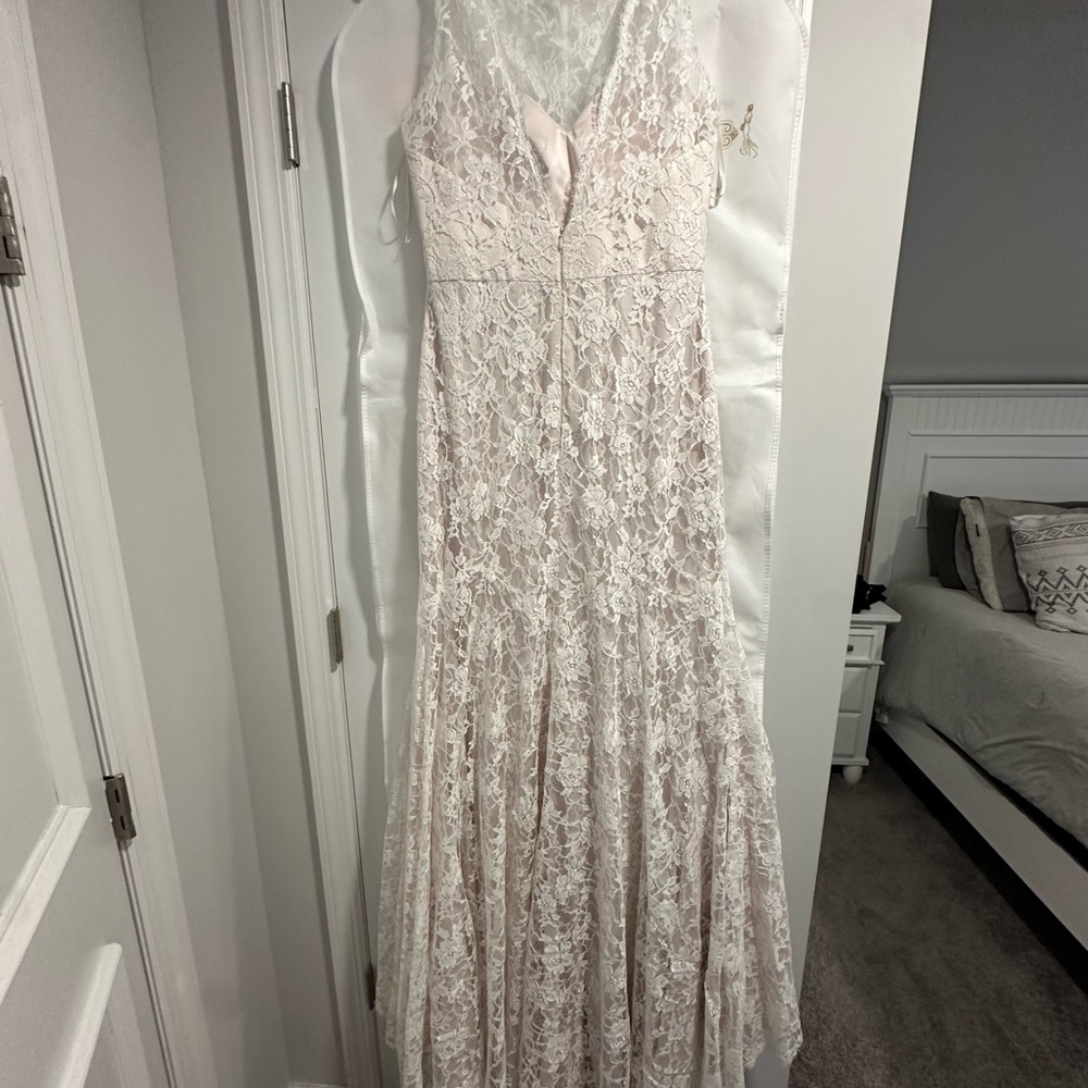 NWT unaltered - Paloma Blanca Bridal Gown - Picture 3 of 6